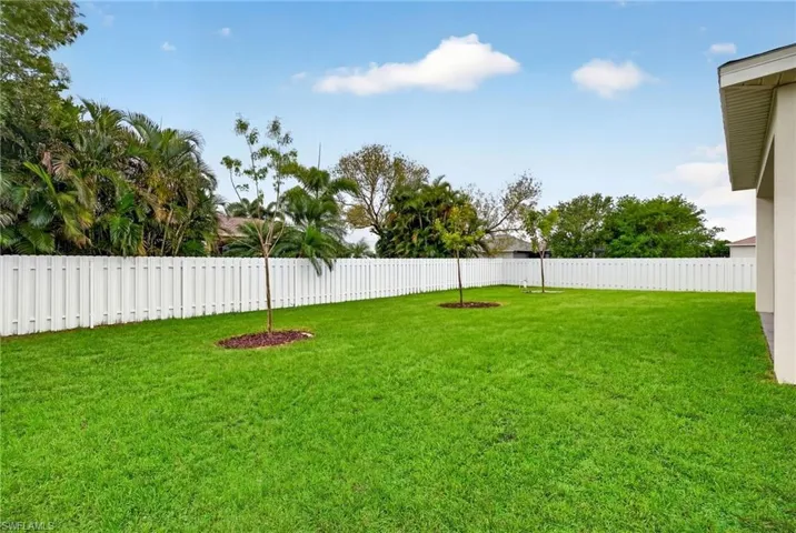 2024 NW 1st  ST, Cape Coral, FL 33993