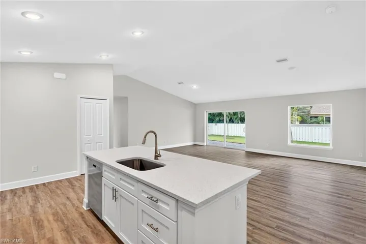 2024 NW 1st  ST, Cape Coral, FL 33993