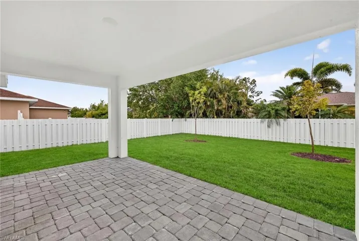 2024 NW 1st  ST, Cape Coral, FL 33993