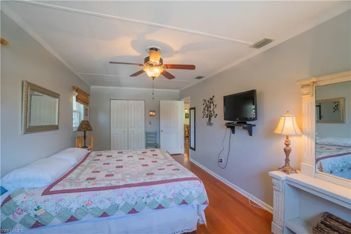 736 104th Ave N, Naples, Florida 34108