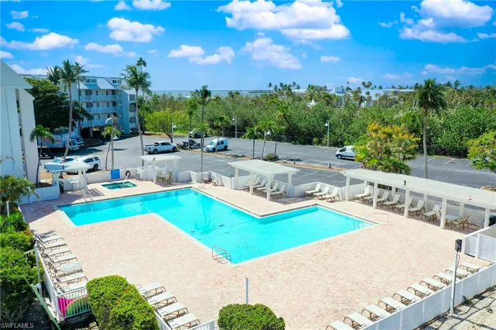 Community pool