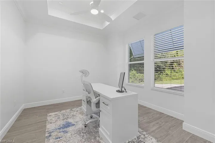 152 14th Ave Nw, Naples, Florida 34120