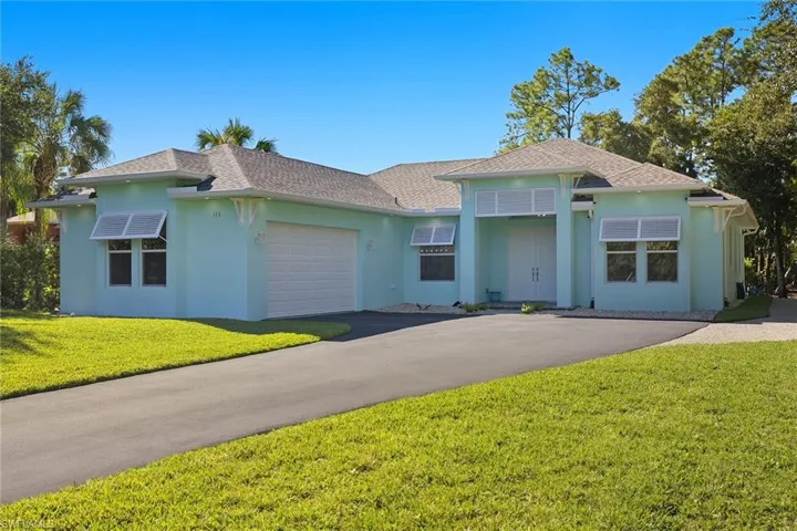 152 14th Ave Nw, Naples, Florida 34120