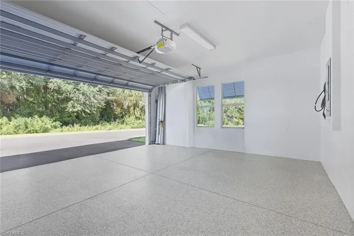 152 14th Ave Nw, Naples, Florida 34120