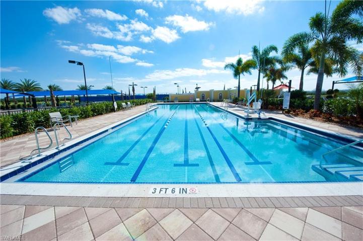 Lap pool