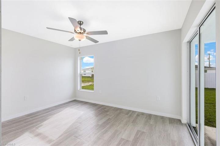 846 Wilmington PKWY, CAPE CORAL FL 33993