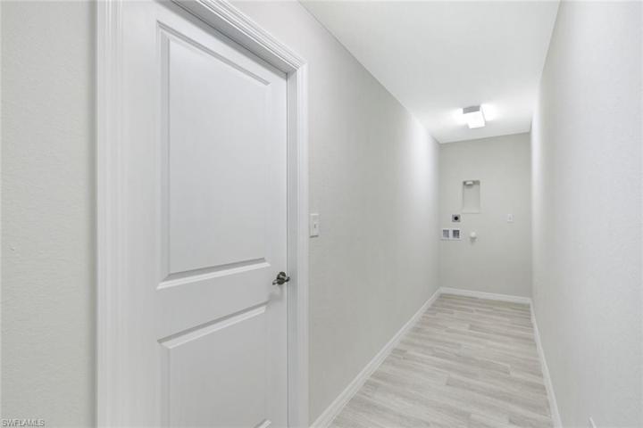846 Wilmington PKWY, CAPE CORAL FL 33993