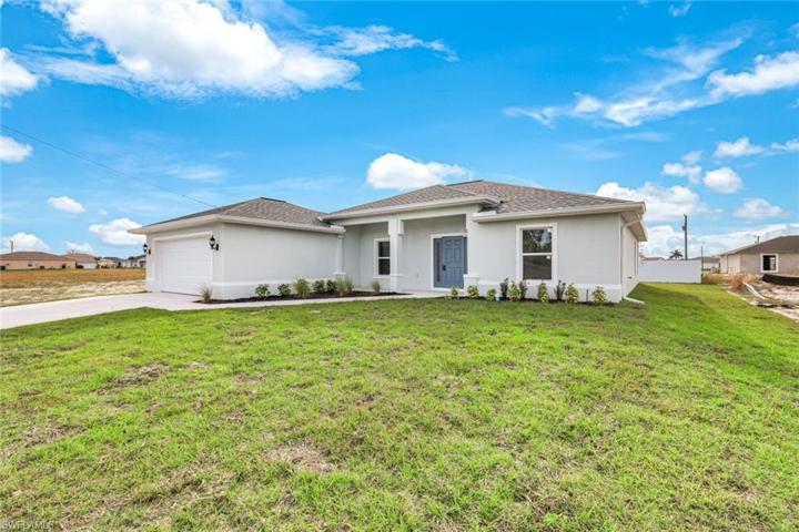846 Wilmington PKWY, CAPE CORAL FL 33993