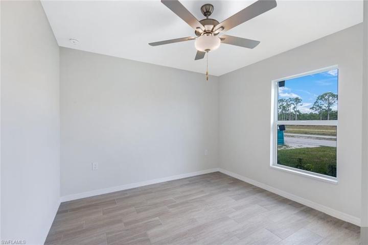 846 Wilmington PKWY, CAPE CORAL FL 33993