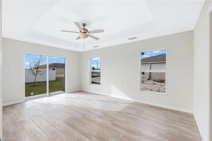 846 Wilmington PKWY, CAPE CORAL FL 33993