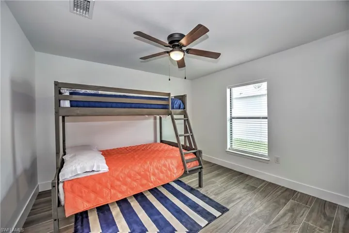 bedoom 4