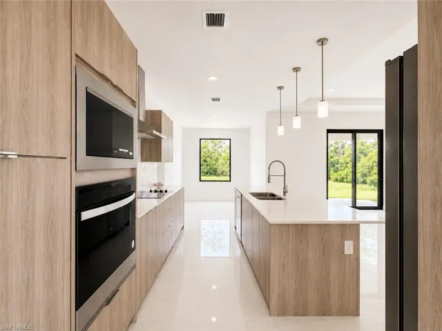 8034 Life Cir, Labelle, Florida 33935