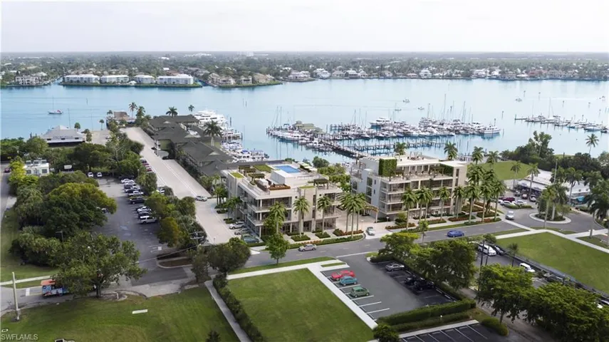 1165 8th St S # 301, Naples Fl 34102