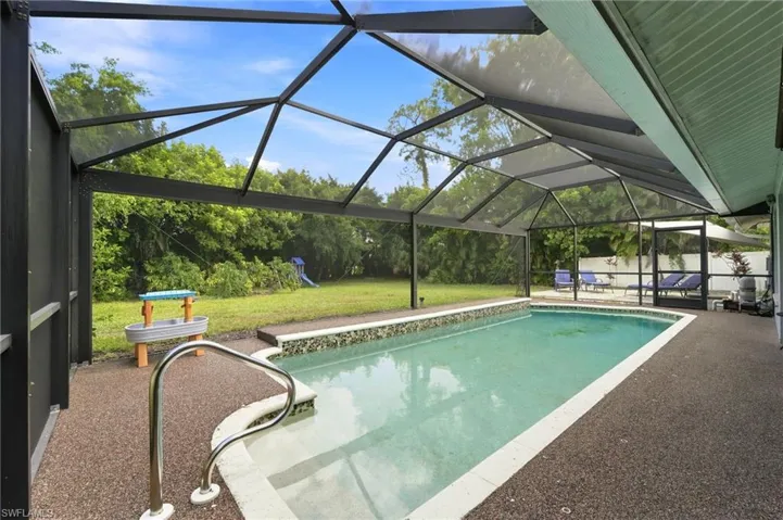 18918 Cypress View Dr, Fort Myers, Florida 33967