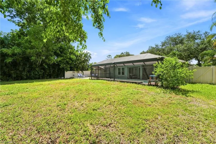 18918 Cypress View Dr, Fort Myers, Florida 33967