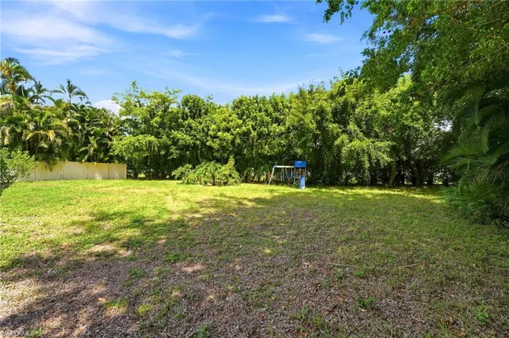 18918 Cypress View Dr, Fort Myers, Florida 33967