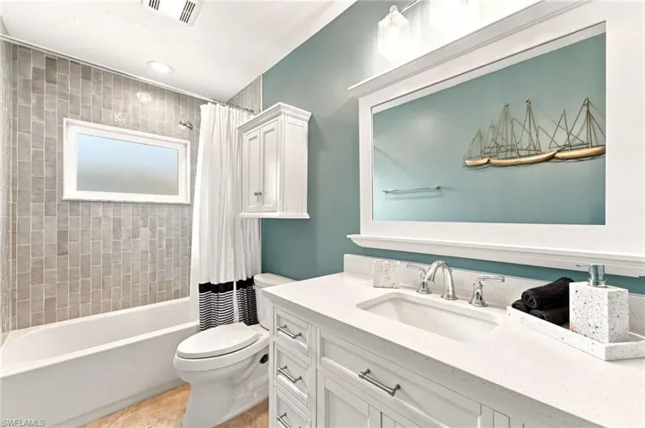 18918 Cypress View Dr, Fort Myers, Florida 33967