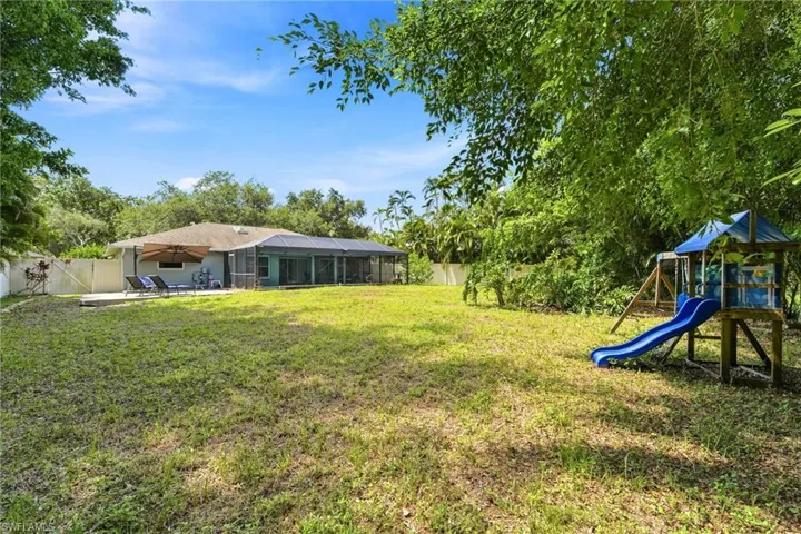 18918 Cypress View Dr, Fort Myers, Florida 33967