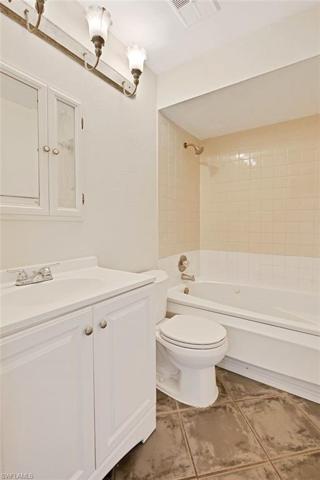 2718 SE 16th  PL, Cape Coral, FL 33904