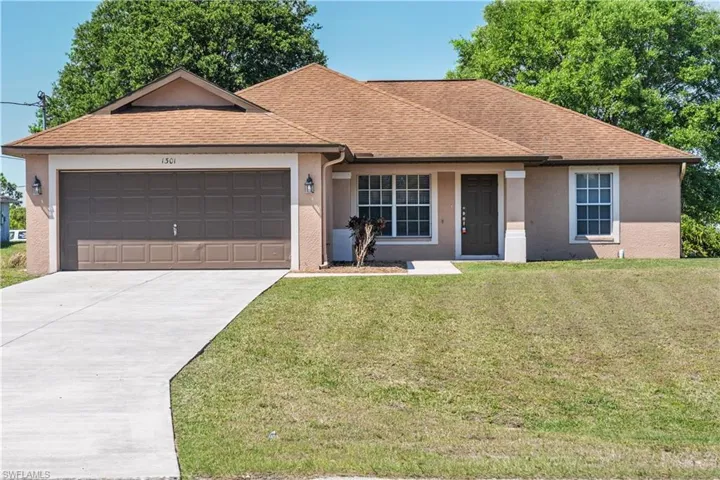 1301  Sunniland  BLVD, Lehigh Acres, FL 33971