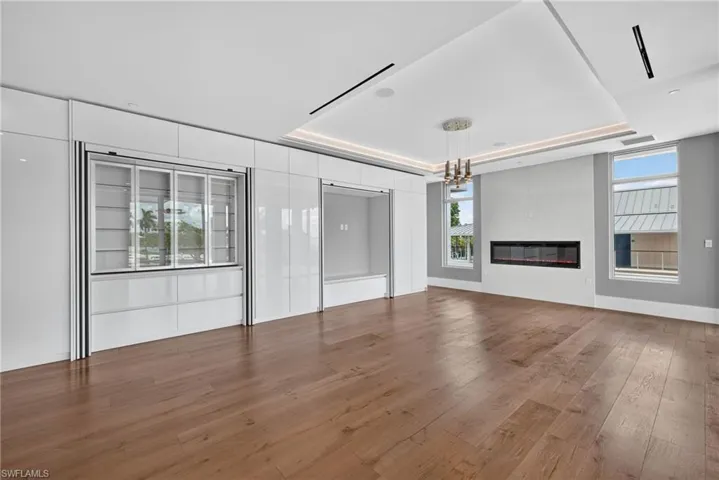 1165 8th St S #202, Naples, Florida 34102