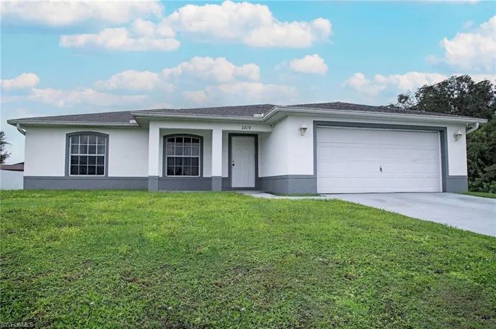 2819 48th St Sw, Lehigh Acres, Florida 33976