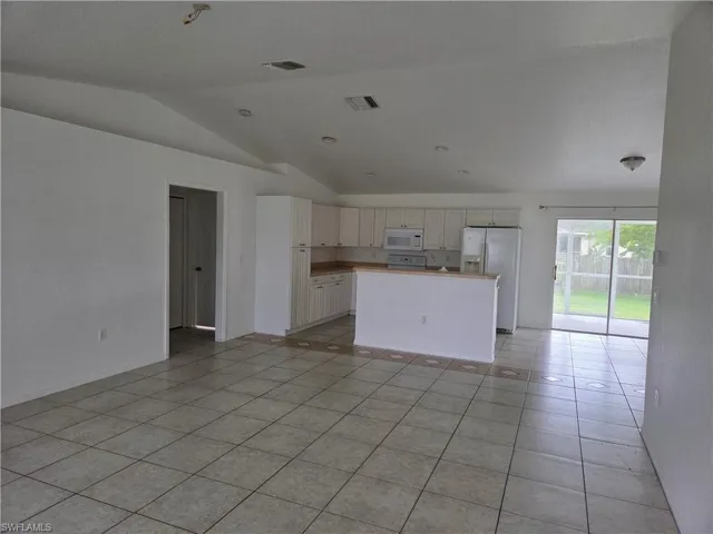 2819 48th St Sw, Lehigh Acres, Florida 33976
