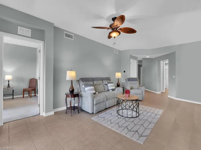 Split Bedroom Floor Plan