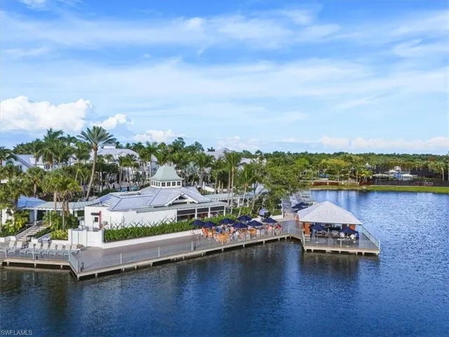 9523  Campanile  CIR, Naples, FL 34114