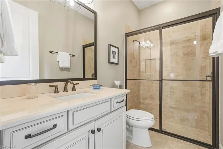 9523  Campanile  CIR, Naples, FL 34114