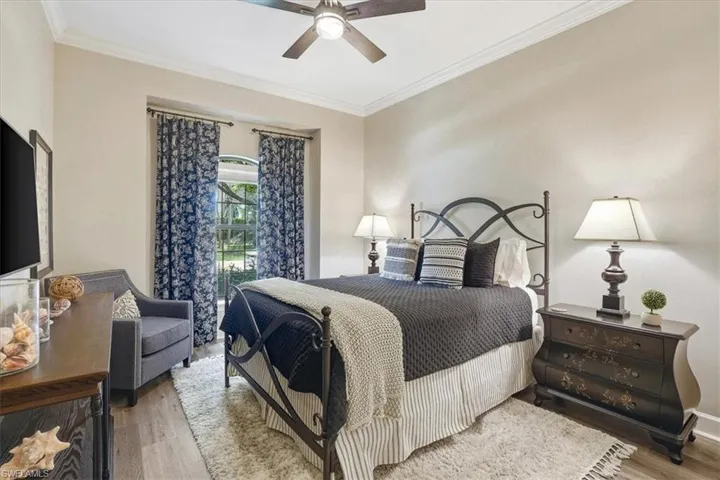 9523  Campanile  CIR, Naples, FL 34114