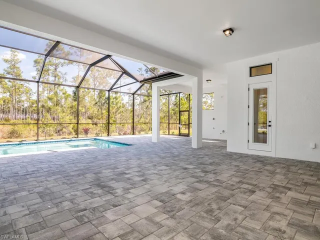 Plenty of outdoor space for entertaining guests!