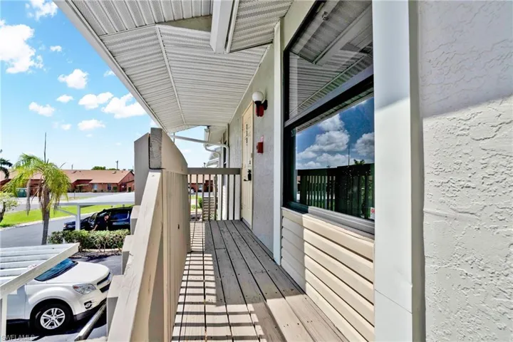 4708 SW 8th  PL, Cape Coral, FL 33914
