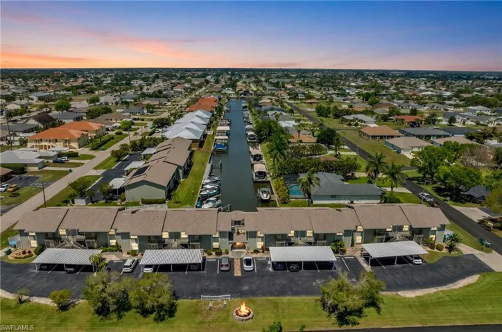4708 SW 8th  PL, Cape Coral, FL 33914
