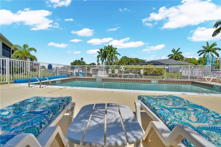 4708 Sw 8th Pl 203, Cape Coral, Florida 33914