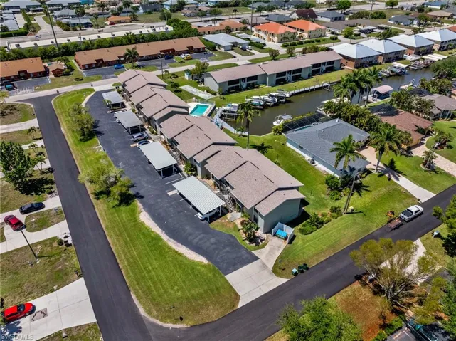 4708 SW 8th  PL, Cape Coral, FL 33914