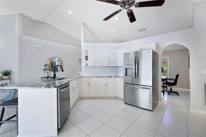 2022 NE Van Loon  TER, Cape Coral, FL 33909