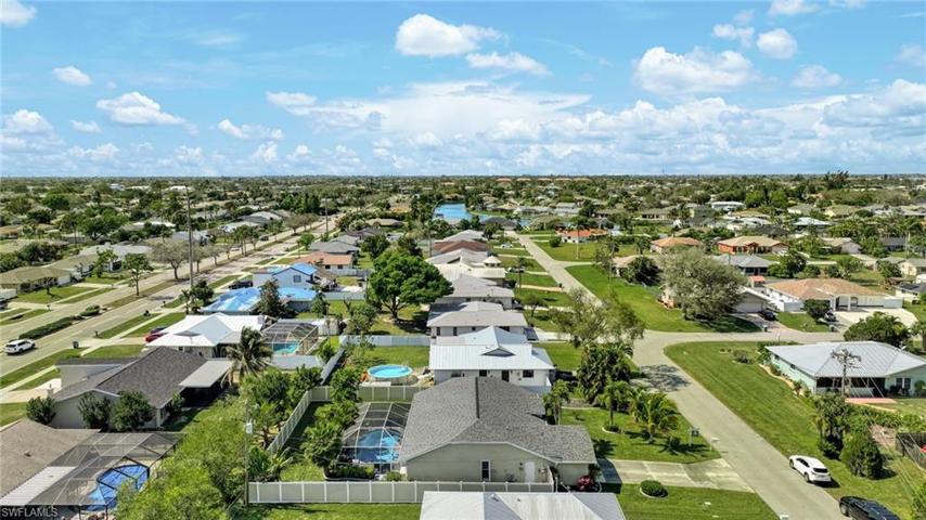 2022 NE Van Loon  TER, Cape Coral, FL 33909