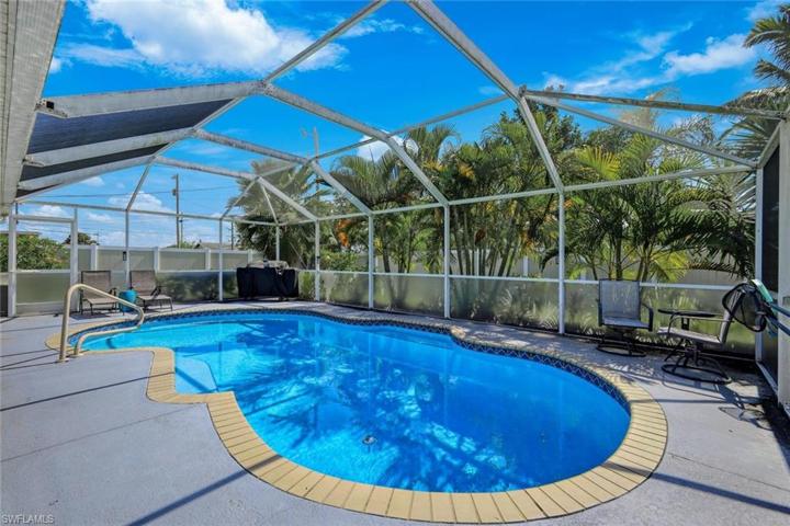 2022 NE Van Loon  TER, Cape Coral, FL 33909