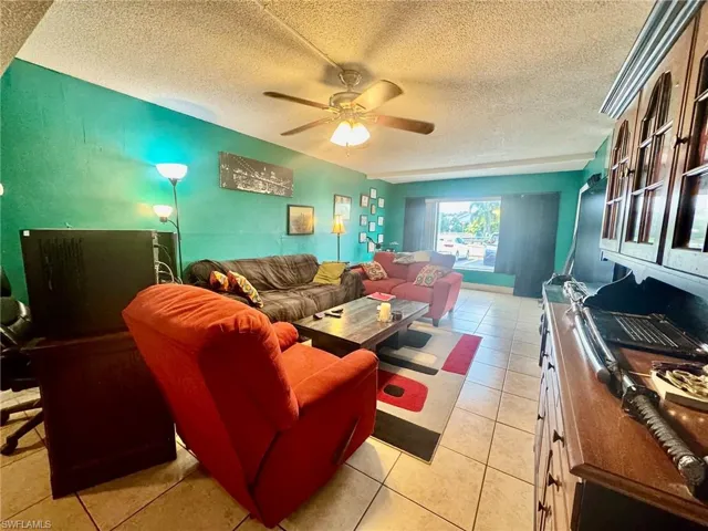 3706 Broadway 12, Fort Myers, Florida 33901