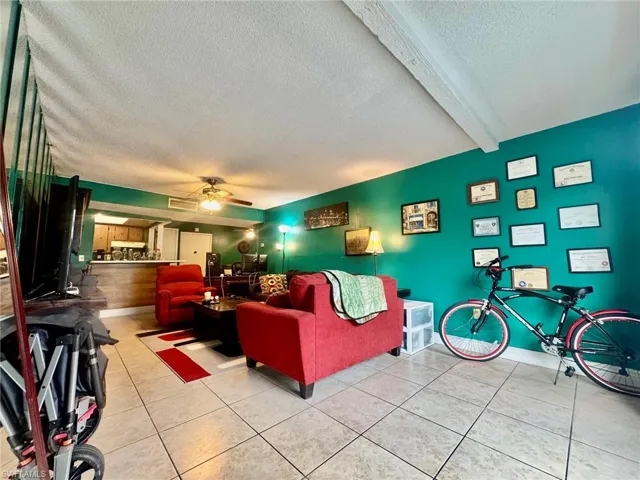 3706 Broadway 12, Fort Myers, Florida 33901