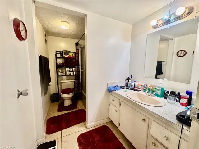 3706 Broadway 12, Fort Myers, Florida 33901