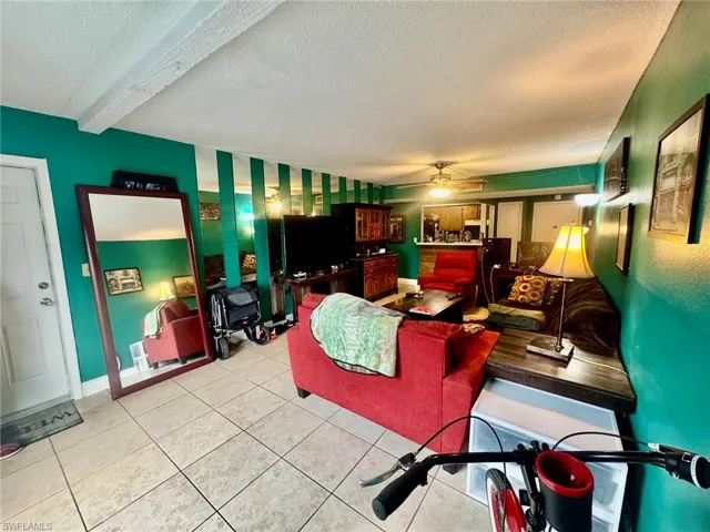 3706 Broadway 12, Fort Myers, Florida 33901