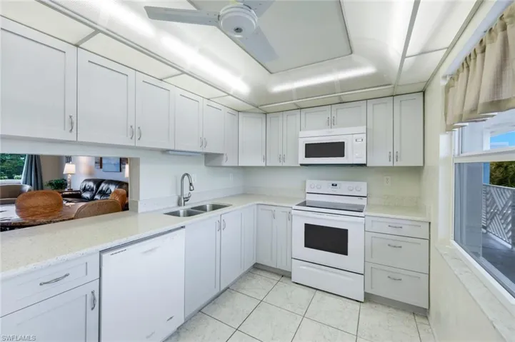 6102 Augusta Dr 307, Fort Myers, Florida 33907