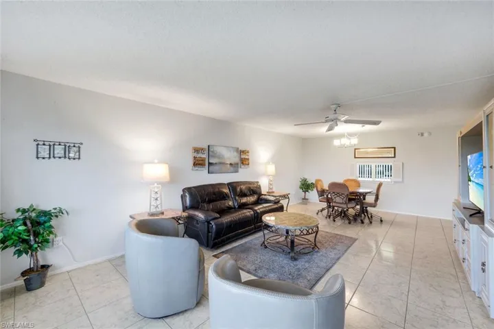 6102 Augusta Dr 307, Fort Myers, Florida 33907