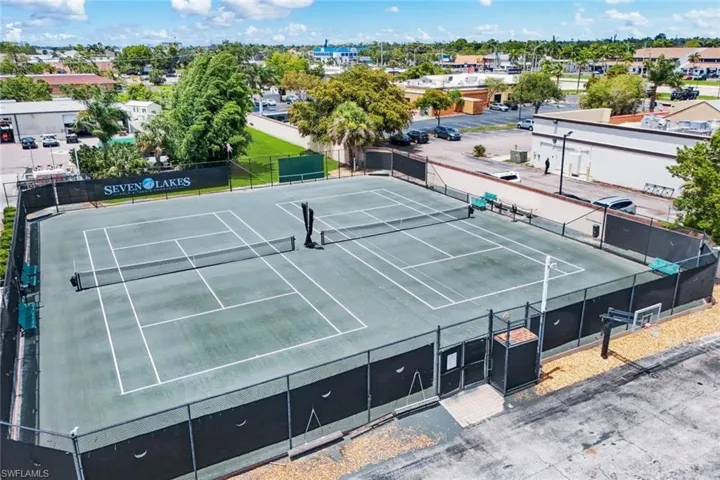 6102 Augusta Dr 307, Fort Myers, Florida 33907