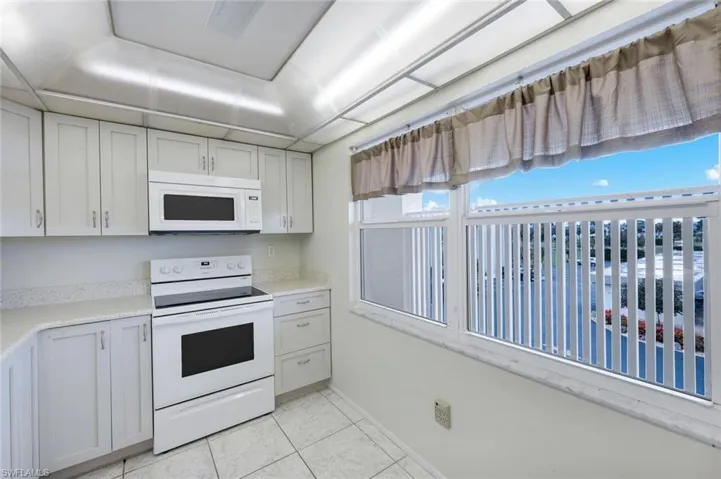 6102 Augusta Dr 307, Fort Myers, Florida 33907