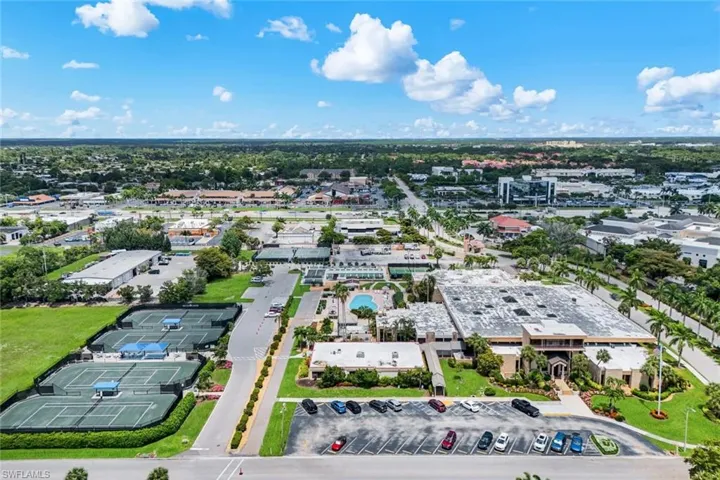 6102 Augusta Dr 307, Fort Myers, Florida 33907