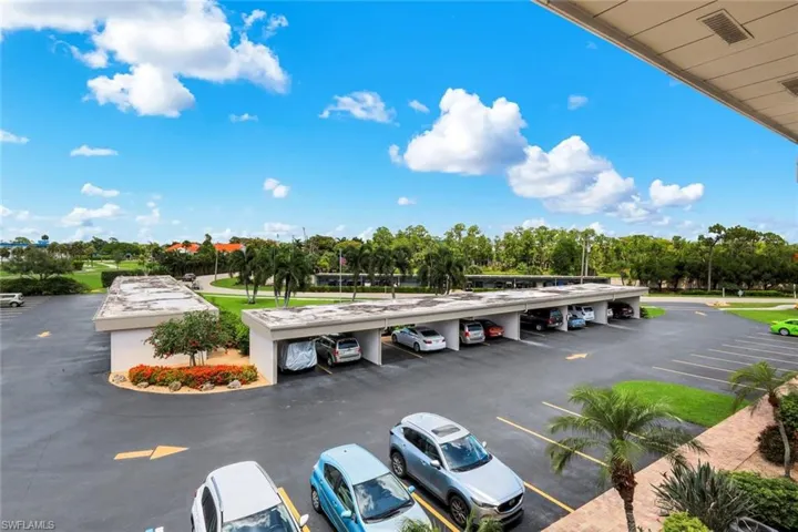 6102 Augusta Dr 307, Fort Myers, Florida 33907