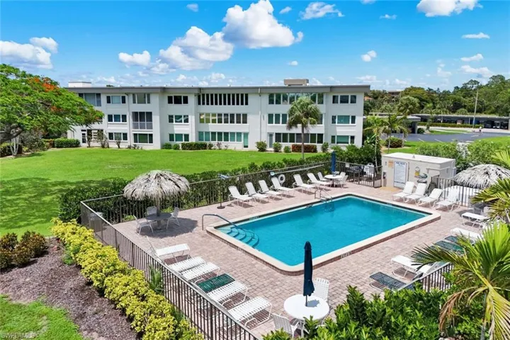6102 Augusta Dr 307, Fort Myers, Florida 33907